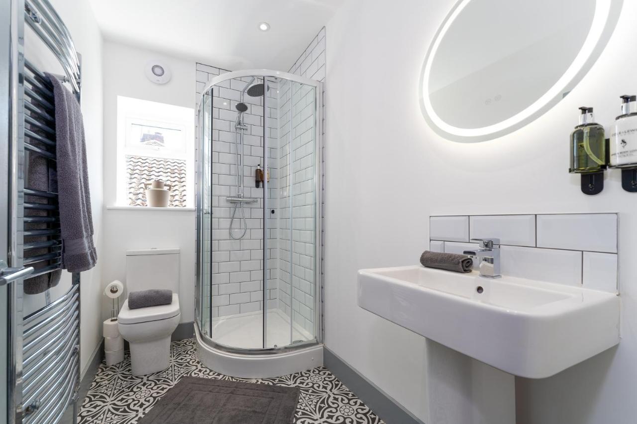 סאות'המפטון The Madison - Premium Self Check-In Studios & Apartments מראה חיצוני תמונה